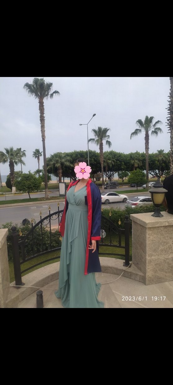 ACİL SATILIK su yeşili kolsuz abiye - Görsel 2