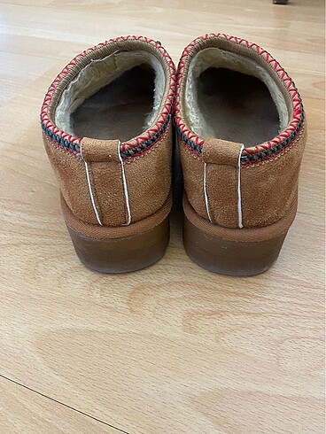 36 Beden Ugg bot