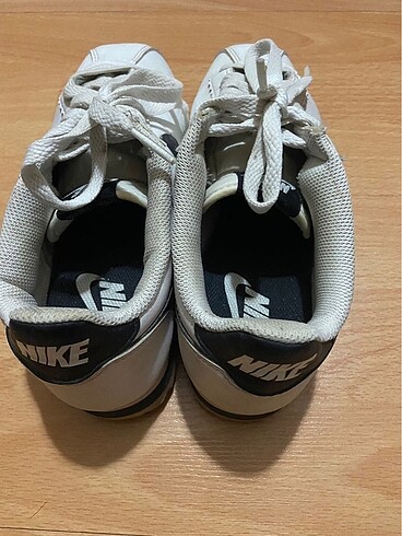 37,5 Beden Nike cortez spor ayakkabi