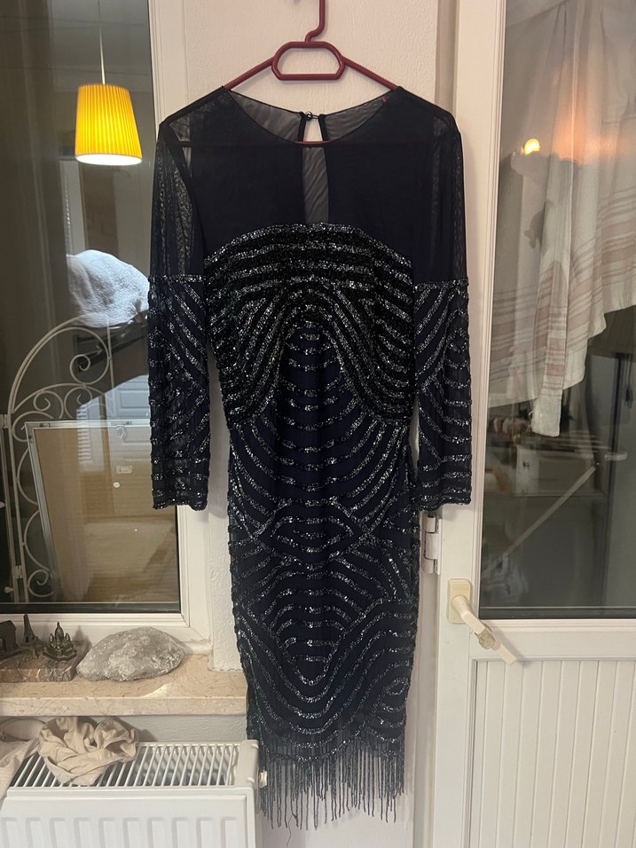 Uzun Siyah Boncuk İşlemeli Kadın Abiye Elbise - Görsel 2