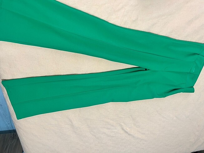 Yeşil pantolon