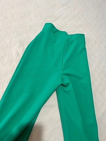 Yeşil pantolon - Görsel 3
