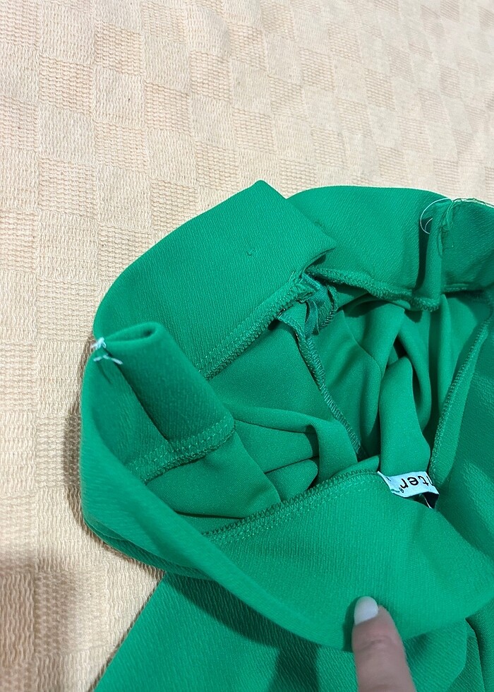 Yeşil pantolon - Görsel 4