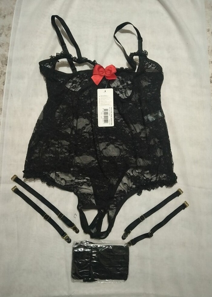 Siyah iç giyim - Görsel 2