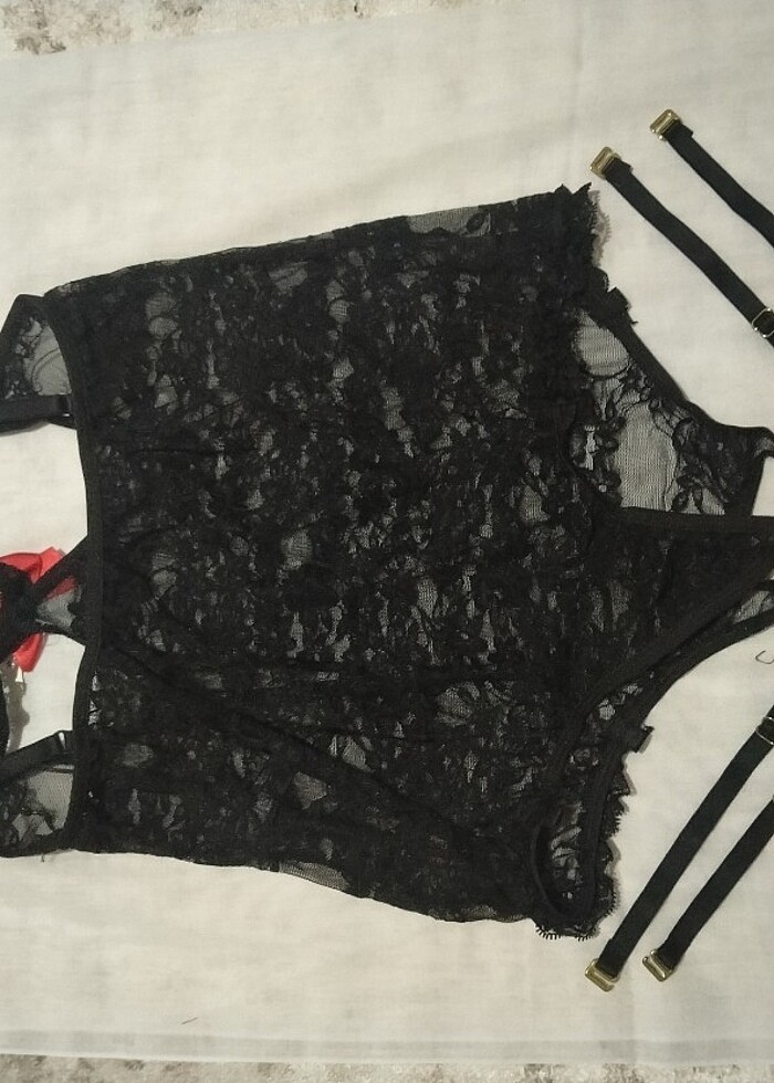 Siyah iç giyim - Görsel 3