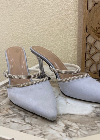 39 Beden Beyaz Süet Stiletto Topuklu Kadın Abiye Ayakkabı