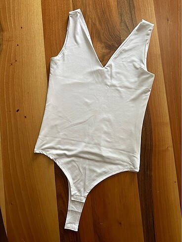 Body beyaz