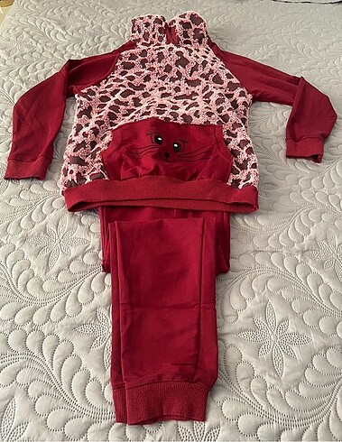 Bayan pijama takımı