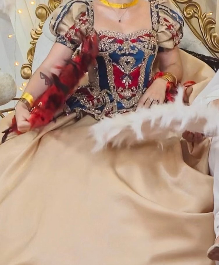 Pamuk prenses nişan elbisesi - Görsel 3