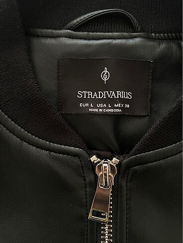 Stradivarius Stradivarius bomber deri