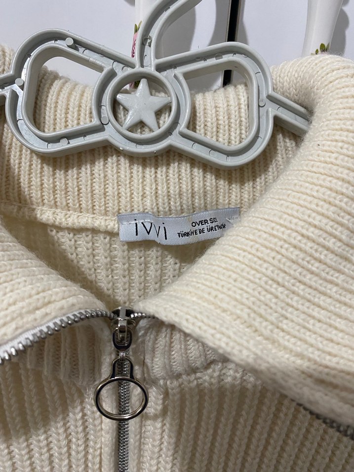 Yarım Fermuarlı Çizgili Bej Kadın Kazak - Görsel 3