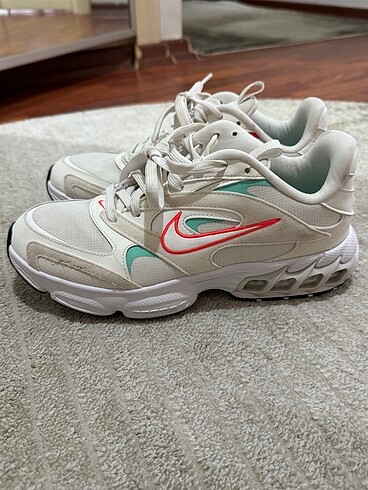 Nike air ayakkabı