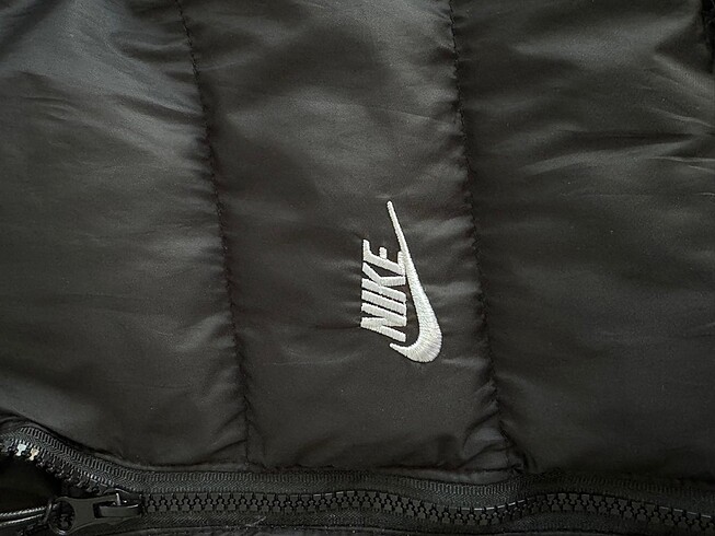 l Beden Nike yelek