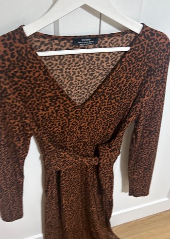 Kahverengi V Yaka Kemerli Midi Elbise - Görsel 2