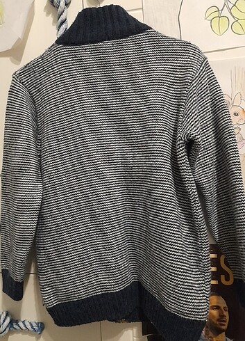 Civil Hirka