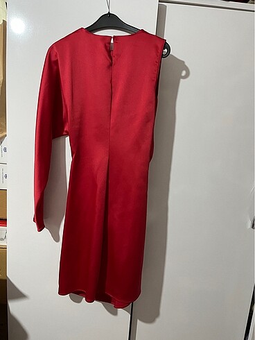 Zara Zara saten elbise