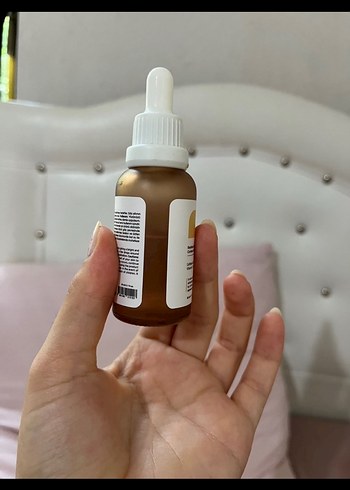 Beden Anti-Aging Serum C Vitamini ve Kafein markası wıwıfy
