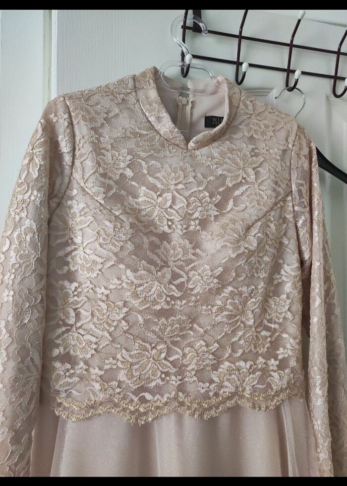 Krem rengi abiye - Görsel 3