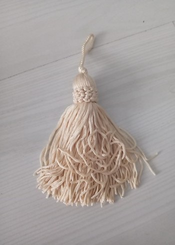 Bej Püsküllü - Görsel 4