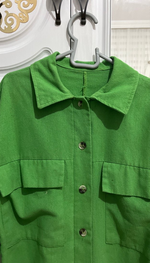 Düğmeli Yeşil Kadın Keten Gömlek - Görsel 2