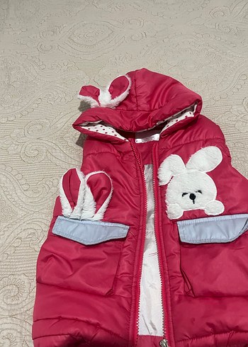 Kız Çocuk Kapüşonlu Pembe Nakışlı Yelek - Görsel 2