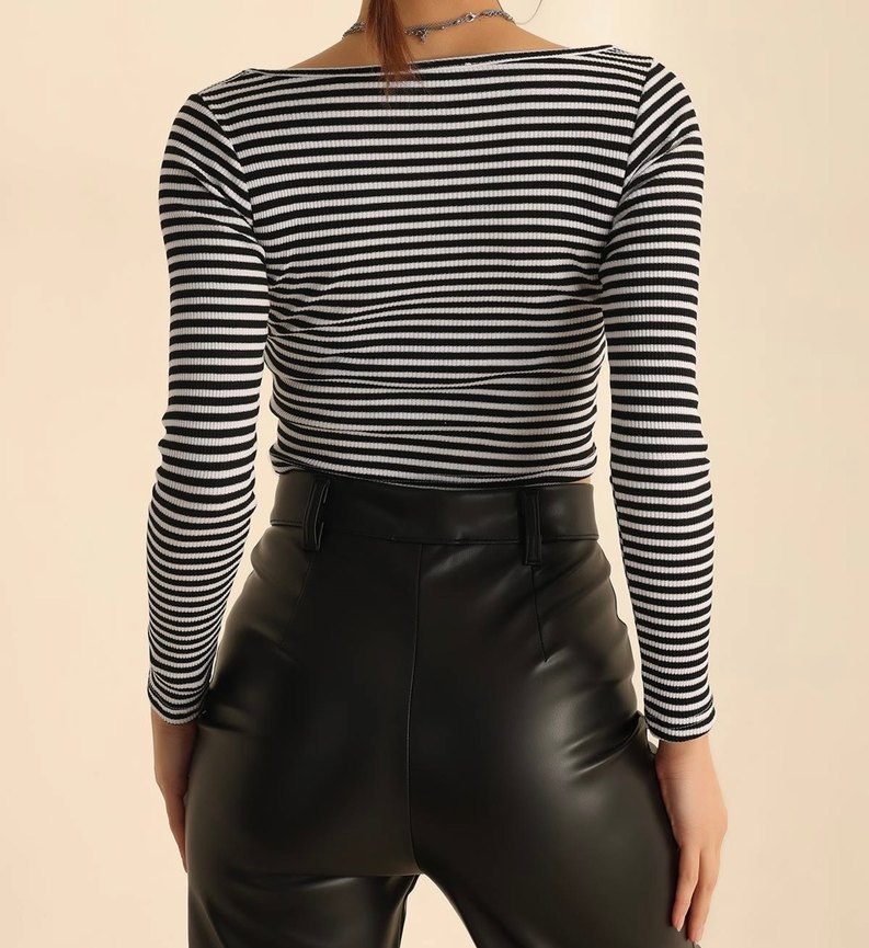 Siyah Bluz - Görsel 4