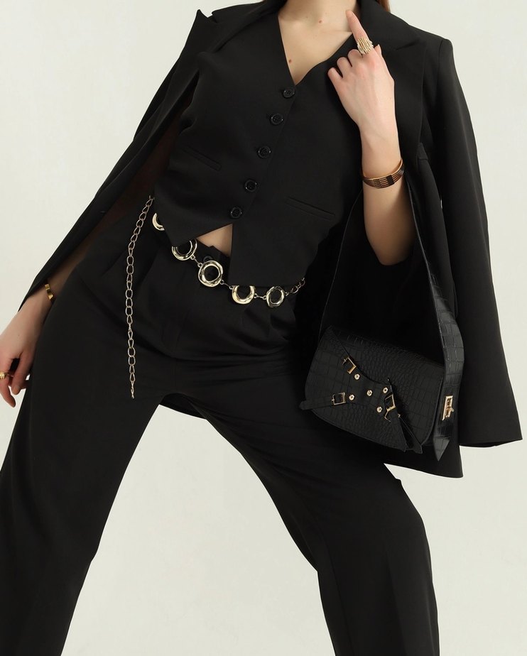 Siyah Yelek Pantolon Takım - Görsel 2