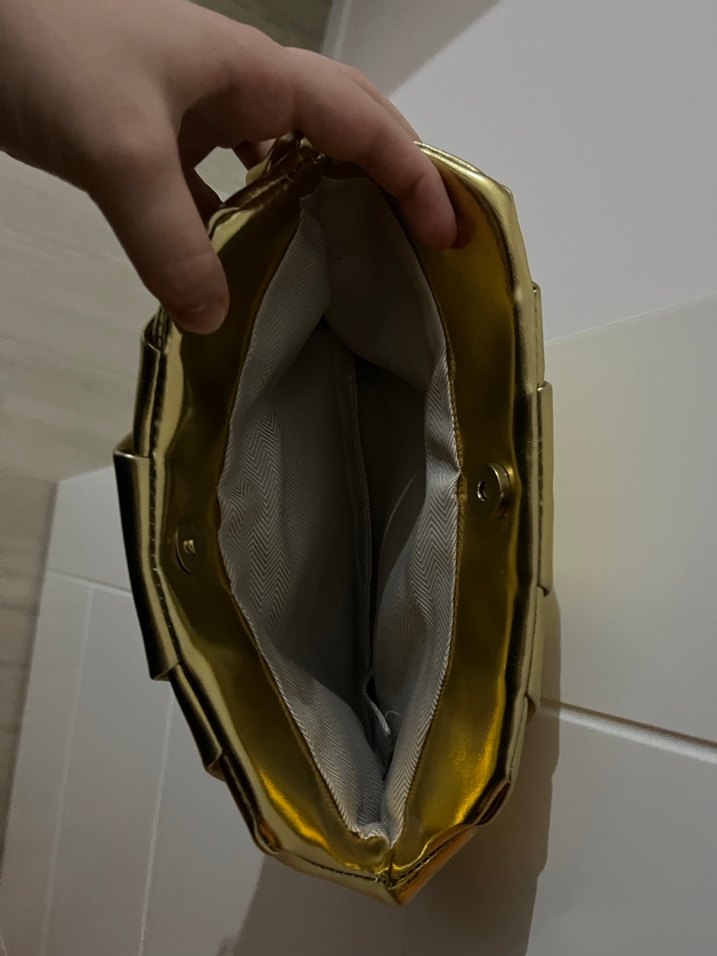 Altın Renkli Pilili Deri Kadın abiye Çanta - Görsel 2