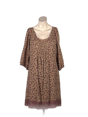 Batik Kısa Elbise %70 İndirimli.