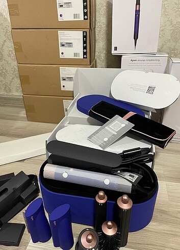 Dyson Airwrap saç şekillendirici tam set sıfır ürün 
