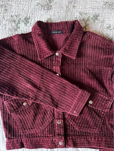 KADİFE CROP CEKET????