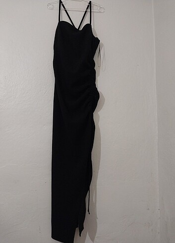 Zara Siyah zara askılı elbise