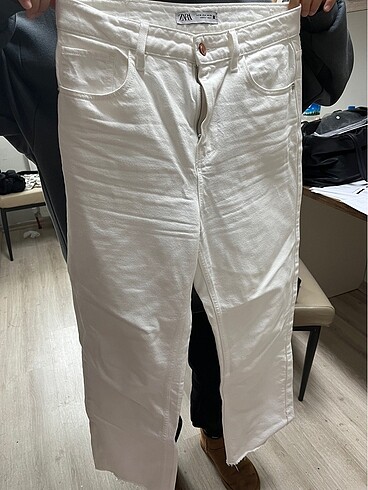 m Beden Zara beyaz straight jean