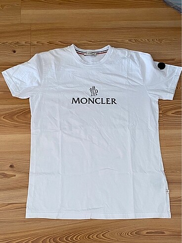 Moncler Tshirt