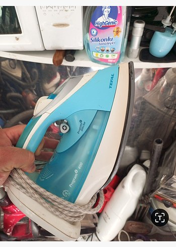  Beden Renk Koyu Kırmızı Titan Tabanlı Ütü adet 500 tl....