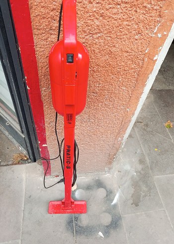 Kırmızı Pratik Süpürge adet 500 tl