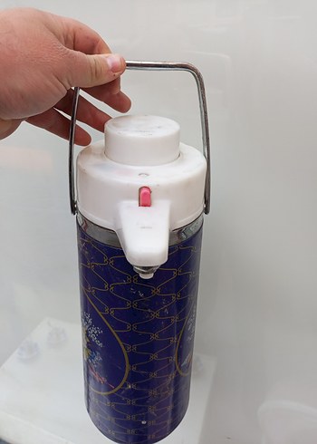 Mavi Renkli Çiçekli Çocuk Termosu - Görsel 2