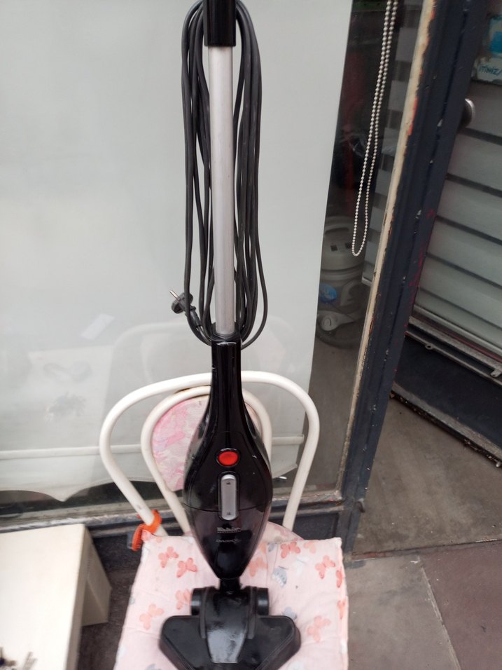 Renkli Siyah Elektrikli Süpürge - Görsel 4