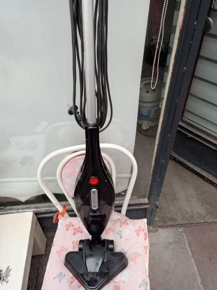 Renkli Siyah Elektrikli Süpürge - Görsel 5