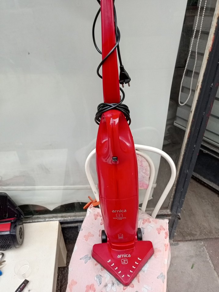 Arnica Kırmızı Elektrikli Süpürge - Görsel 3