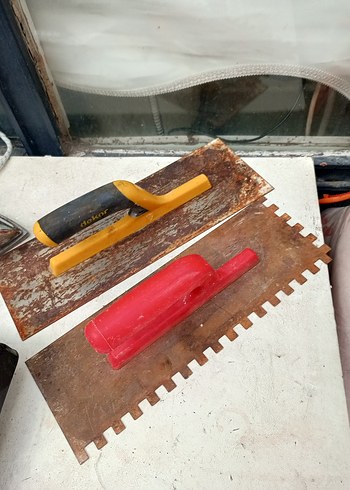 Renkli Sarı ve Kırmızı Tıraş ve Mala Seti - Görsel 4