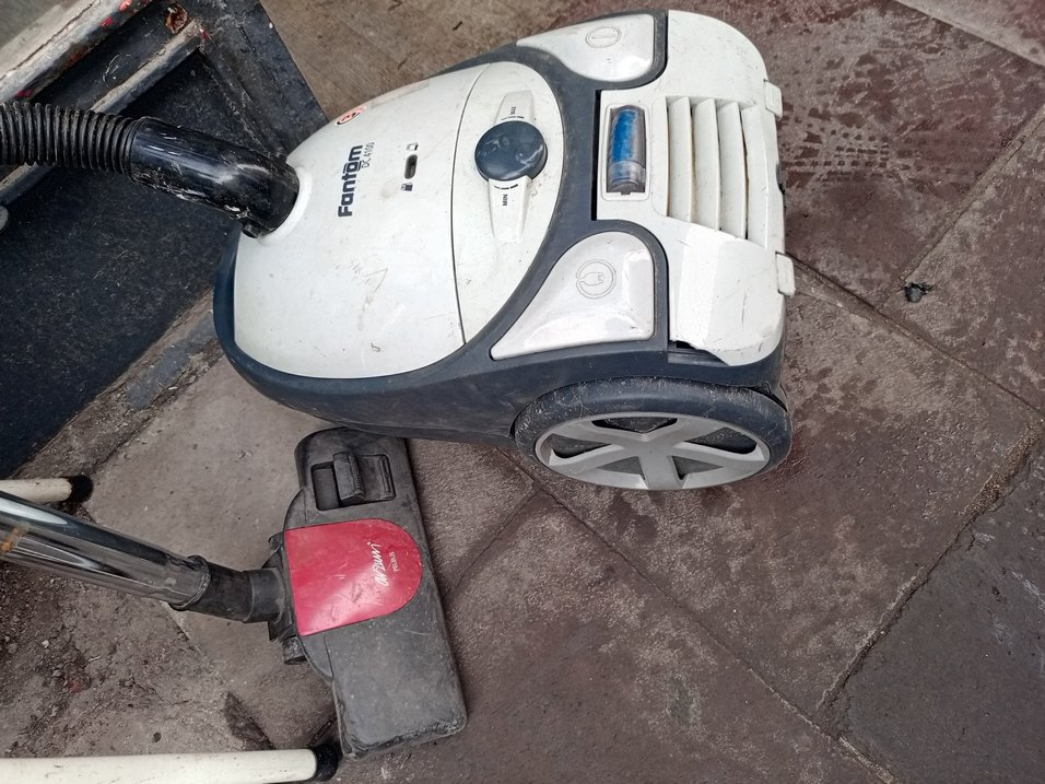 Fantom Beyaz Gri Elektrikli Süpürge torbalı makina - Görsel 3