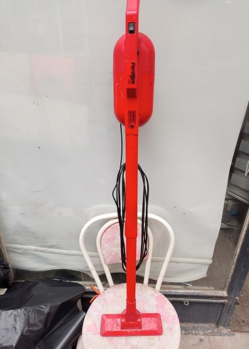 Kırmızı Renkli Elektrikli Süpürge - Görsel 3