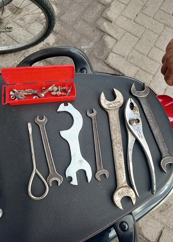 Çok Amaçlı Kırmızı ve Gri El Aletleri Seti full Alman malı - Görsel 2