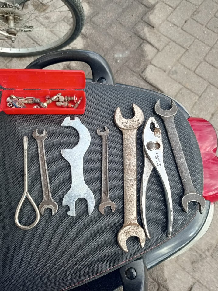 Çok Amaçlı Kırmızı ve Gri El Aletleri Seti full Alman malı - Görsel 5