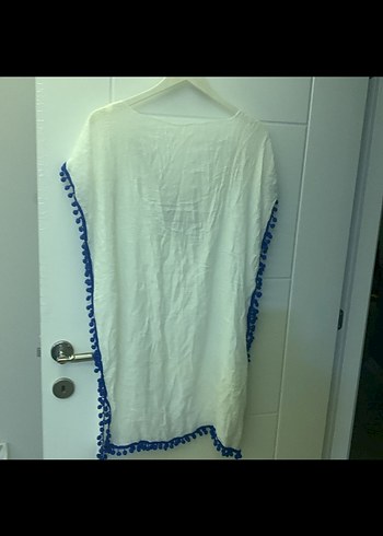 Boncuk İşlemeli Zara marka plaj elbisesi - Görsel 2