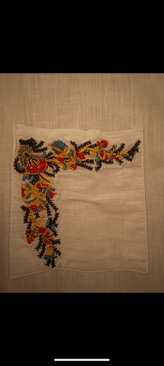 Nakışlı V Yakalı Keten Kadın Gömlek - Görsel 3