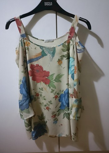 Çiçek desenli,38 40 beden uyumlu, astarlı şifon bluz - Görsel 2