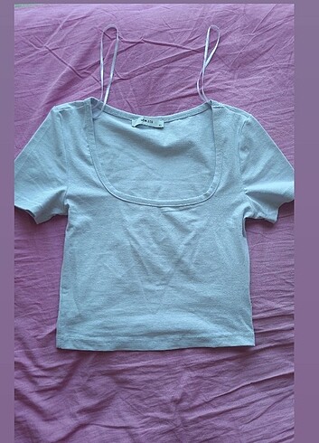 LC Waikiki Lila crop