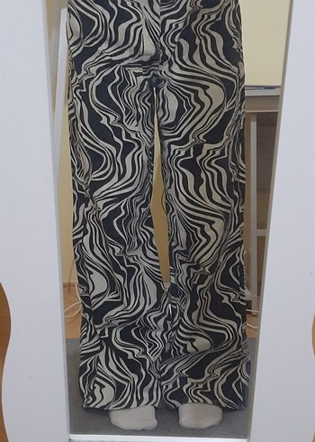 Zebra Desenli Midi Pilili Kadın Kumaş Pantolon